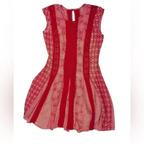 BCBG MAXAZRIA  Jalena Poppy Red Lace Combo Dress Size 2 - Picture 4 of 16